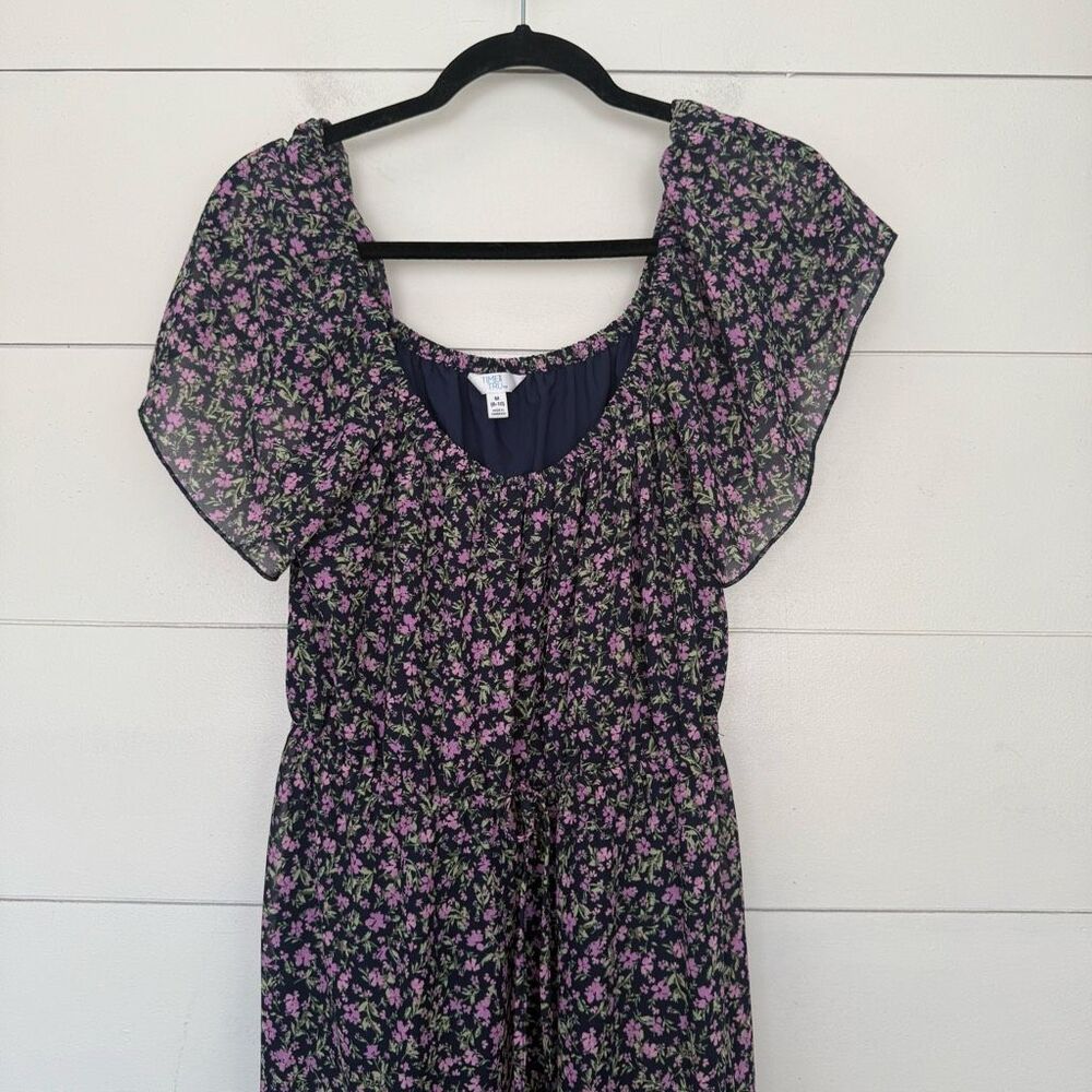 Time and Tru Women’s Medium Black Purple Floral Dress